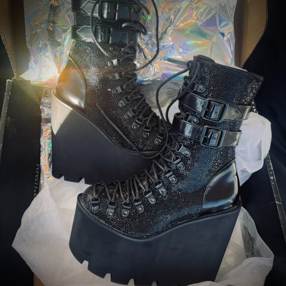 Midnight Rhinestone Traitor Boots - US Size 6 & 7 - NEW IN BOX - Picture 9 of 14